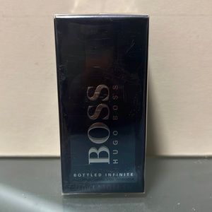 Boss Bottled Infinite Hugo Boss Eau De Parfum Spray